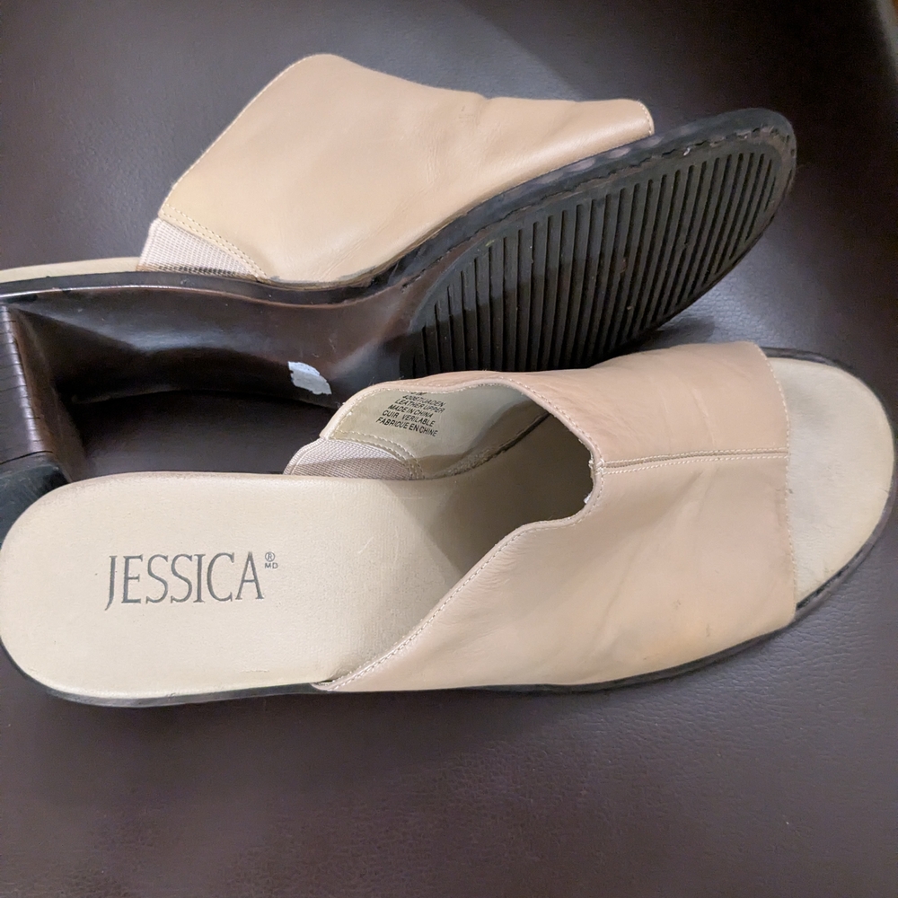 Jessica Women's Tan Slide Sandals